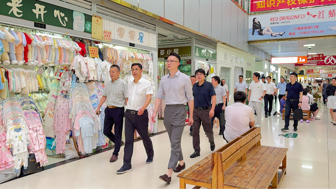 绷紧“安全弦”，把好“节前关”！拱墅区区辅导莅临钱江商城发展节前安全出产查抄