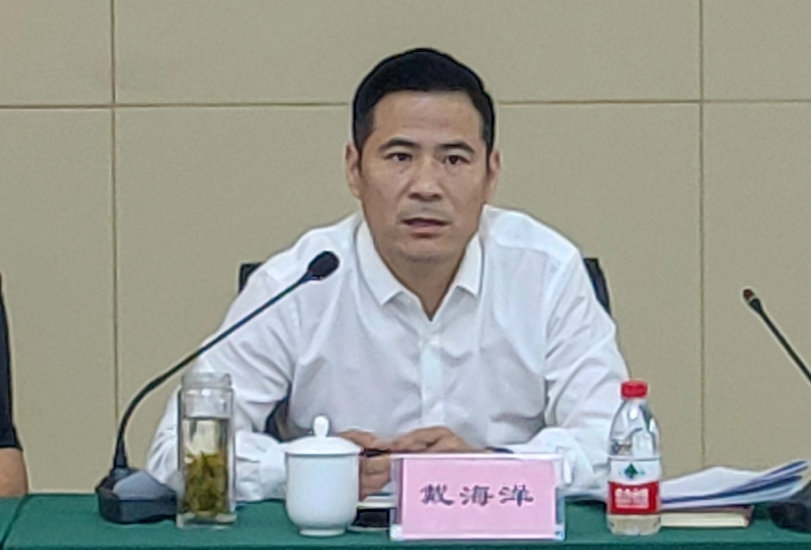 mg冰球突破文创集团进行半年度治理干部大会