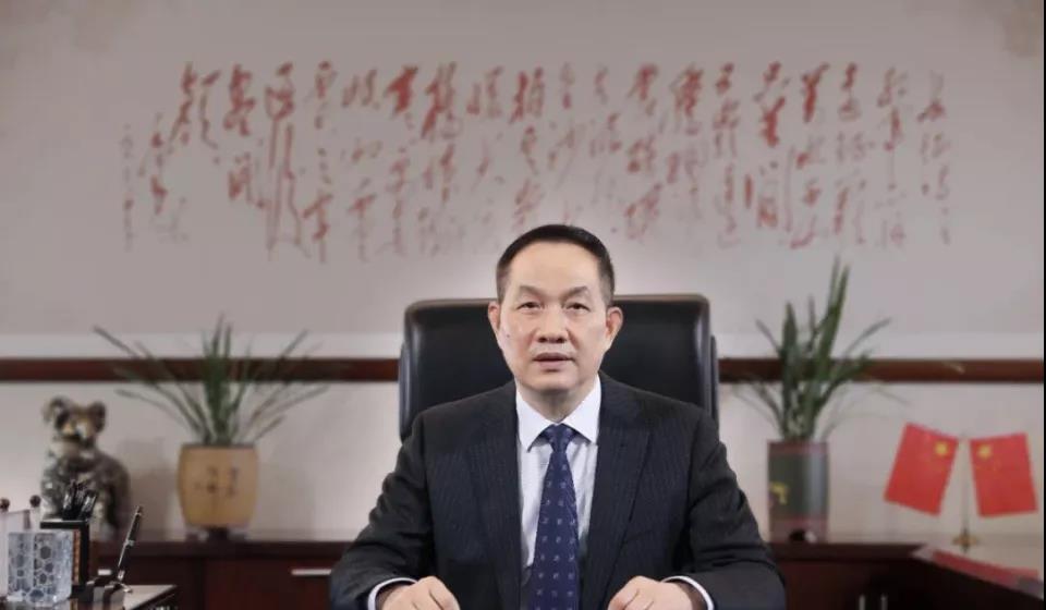 求实拓新谋人才，通变鼎新兴业态