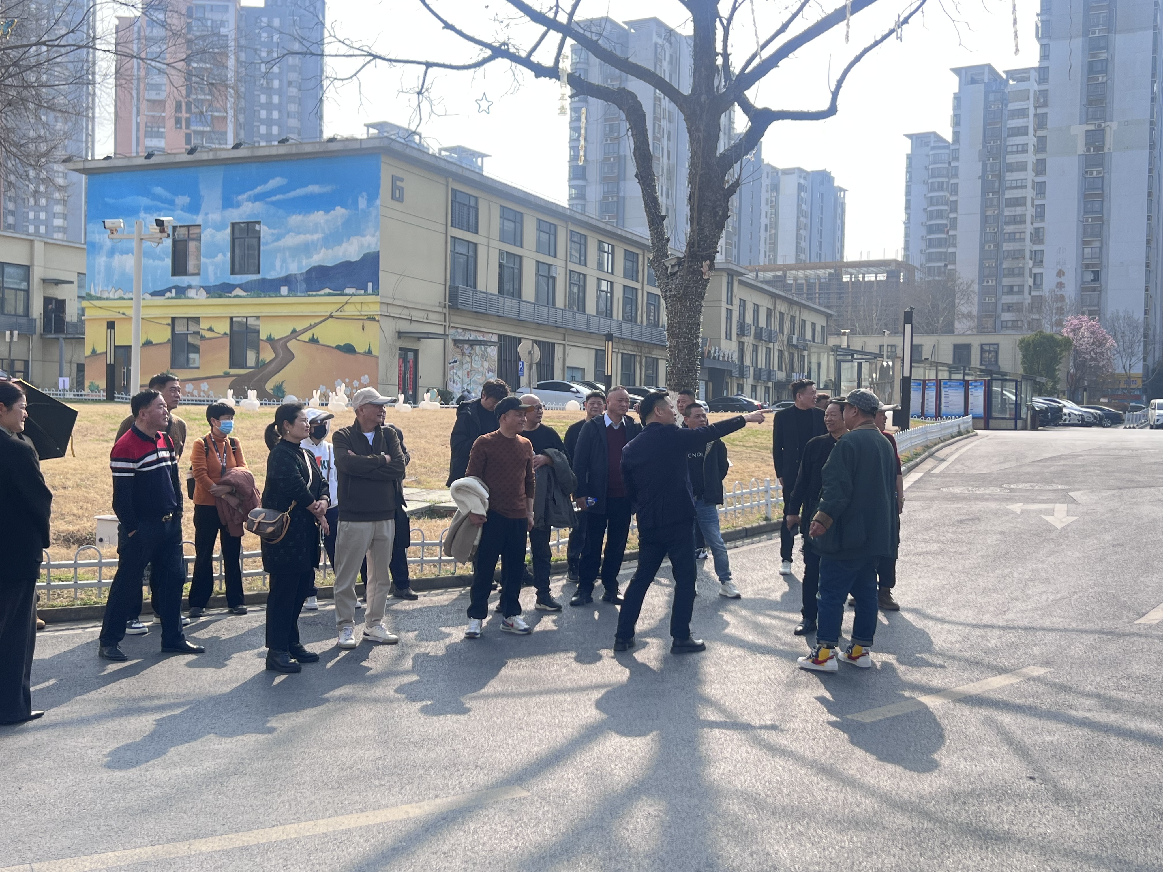 沈塘湾经济合作社股东代表一行莅临集团岳阳项目调查调研